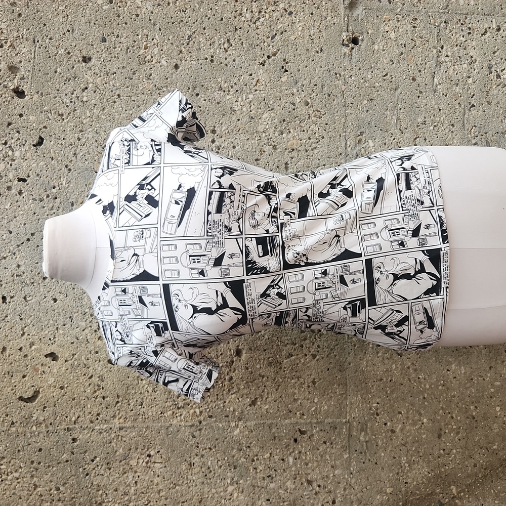 comic print t-shirt